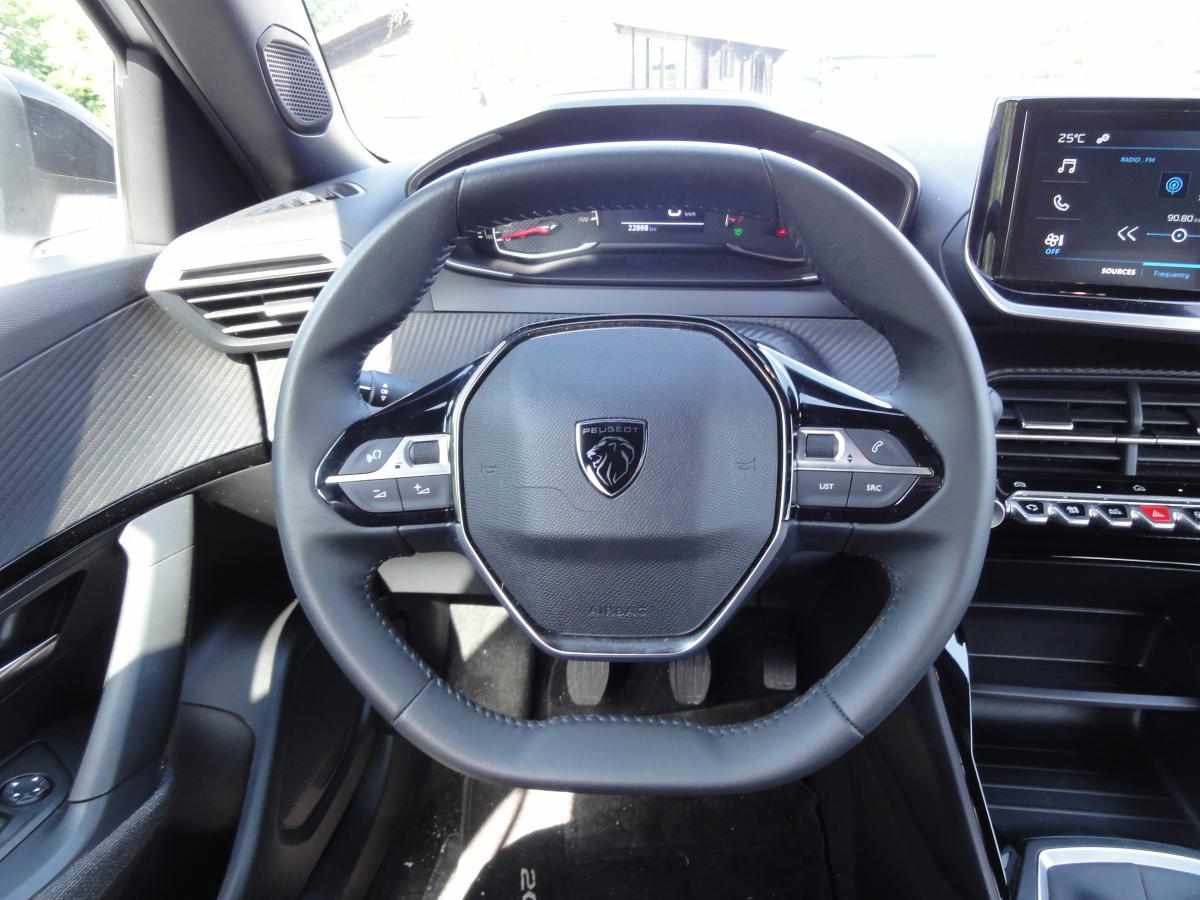 peugeot-2008-1-2-puretech-2025-gasolina-1199cc