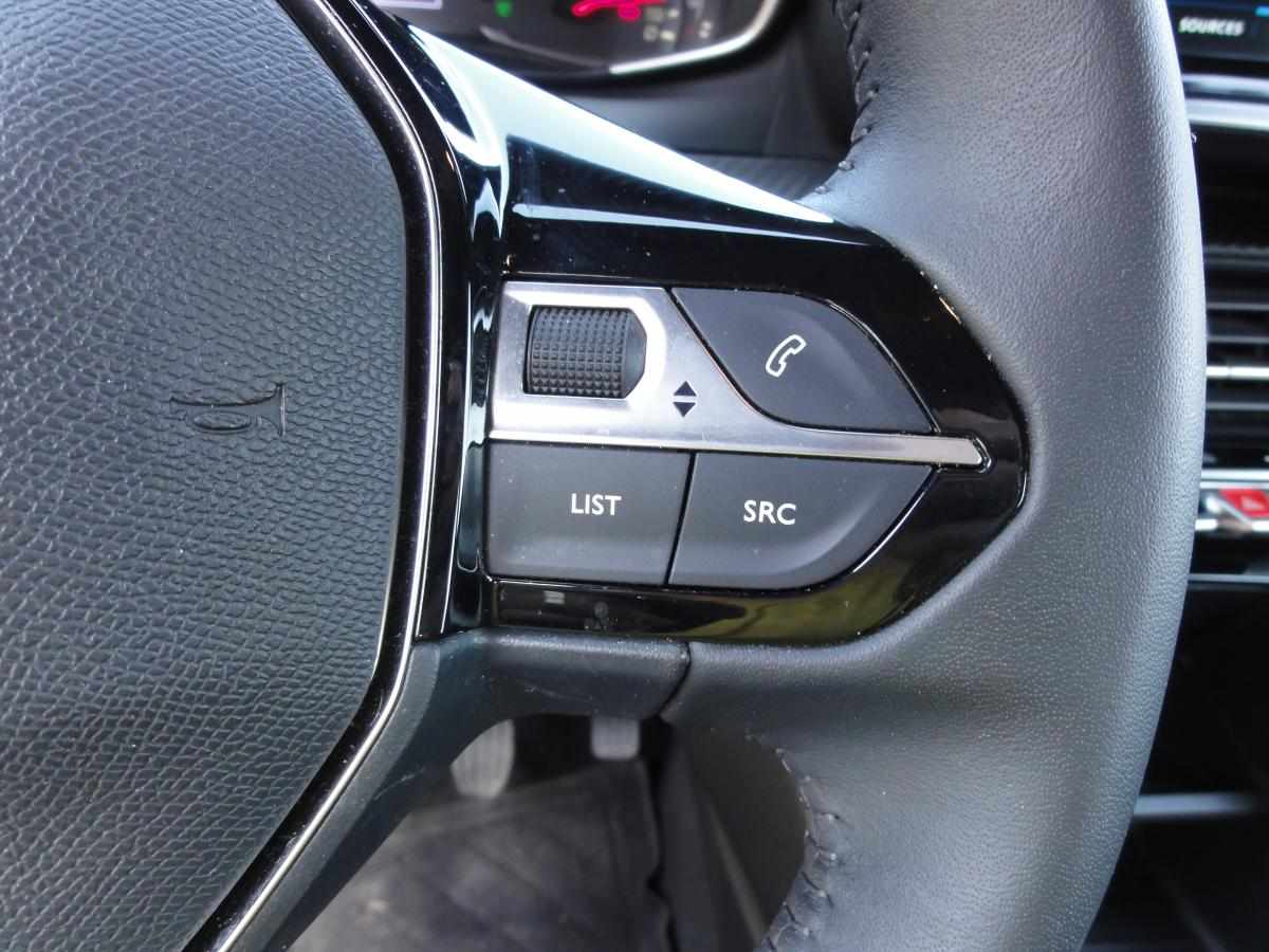 peugeot-2008-1-2-puretech-2025-gasolina-1199cc