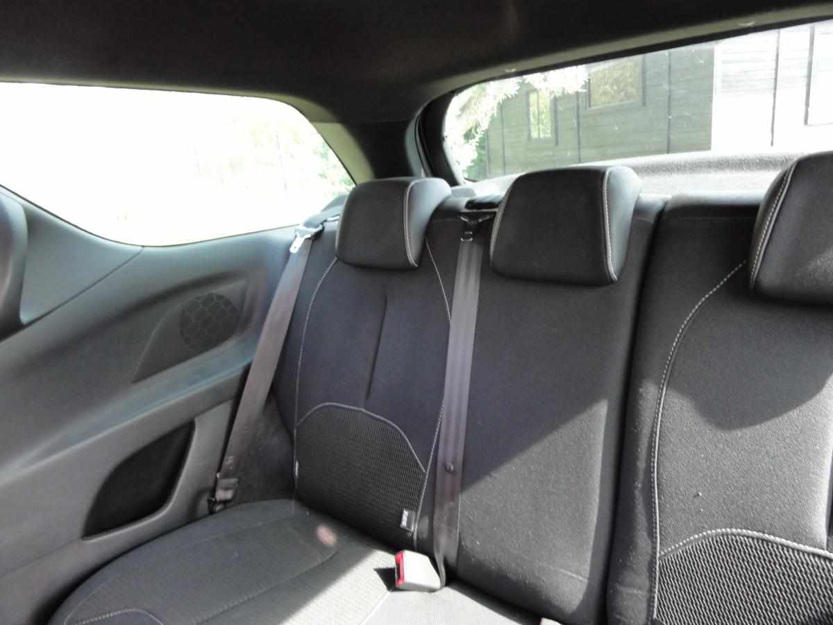 citroen-ds3-1-6-hdi-2010-diesel-1560cc