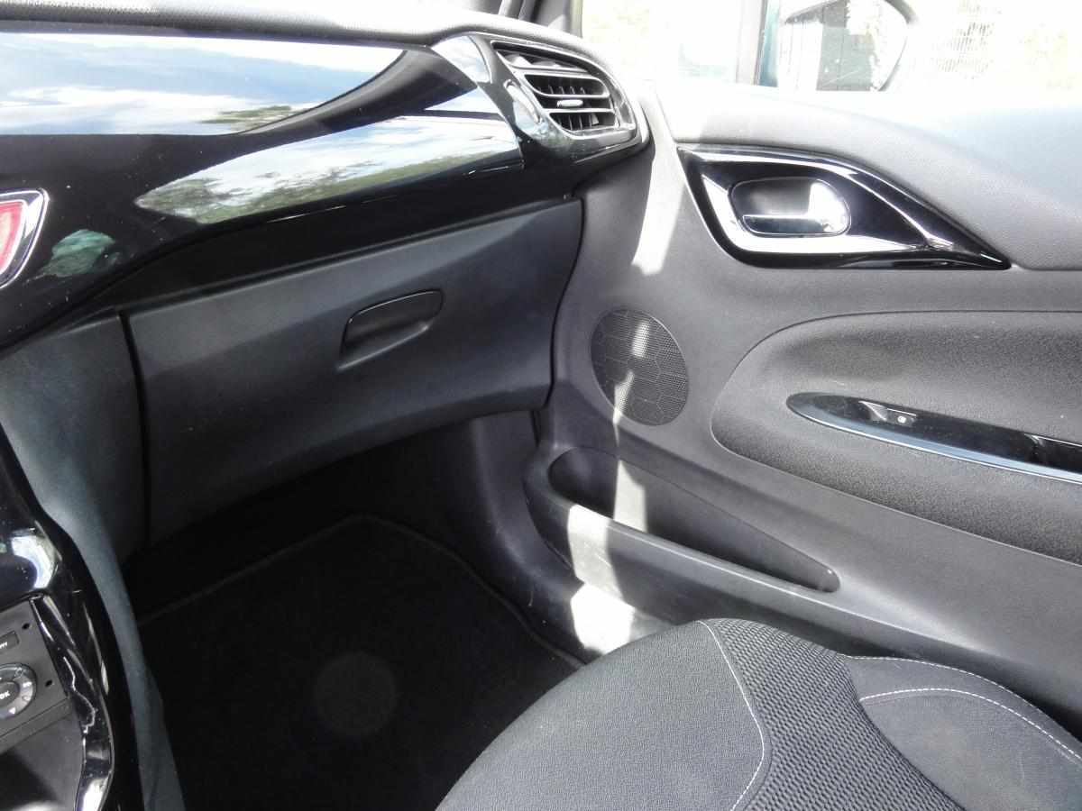 citroen-ds3-1-6-hdi-2010-diesel-1560cc