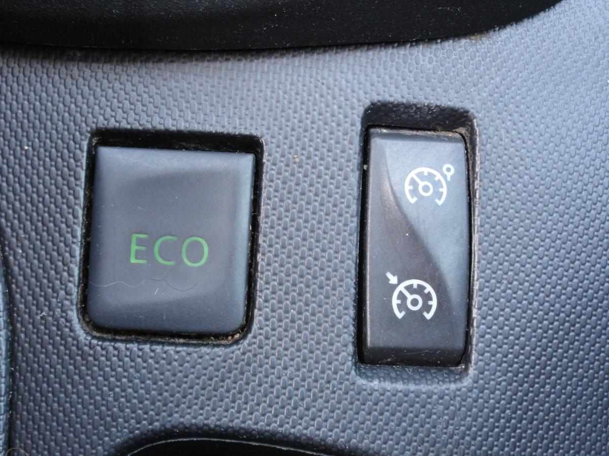 renault-captur-1-5-dci-2015-diesel-1461cc