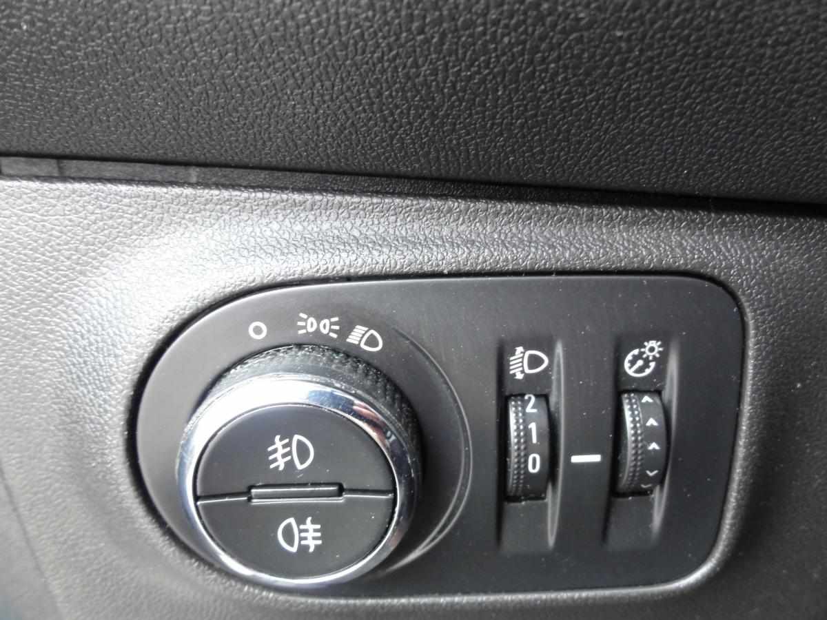 opel-corsa-1-2-cdti-2017-diesel-1248cc