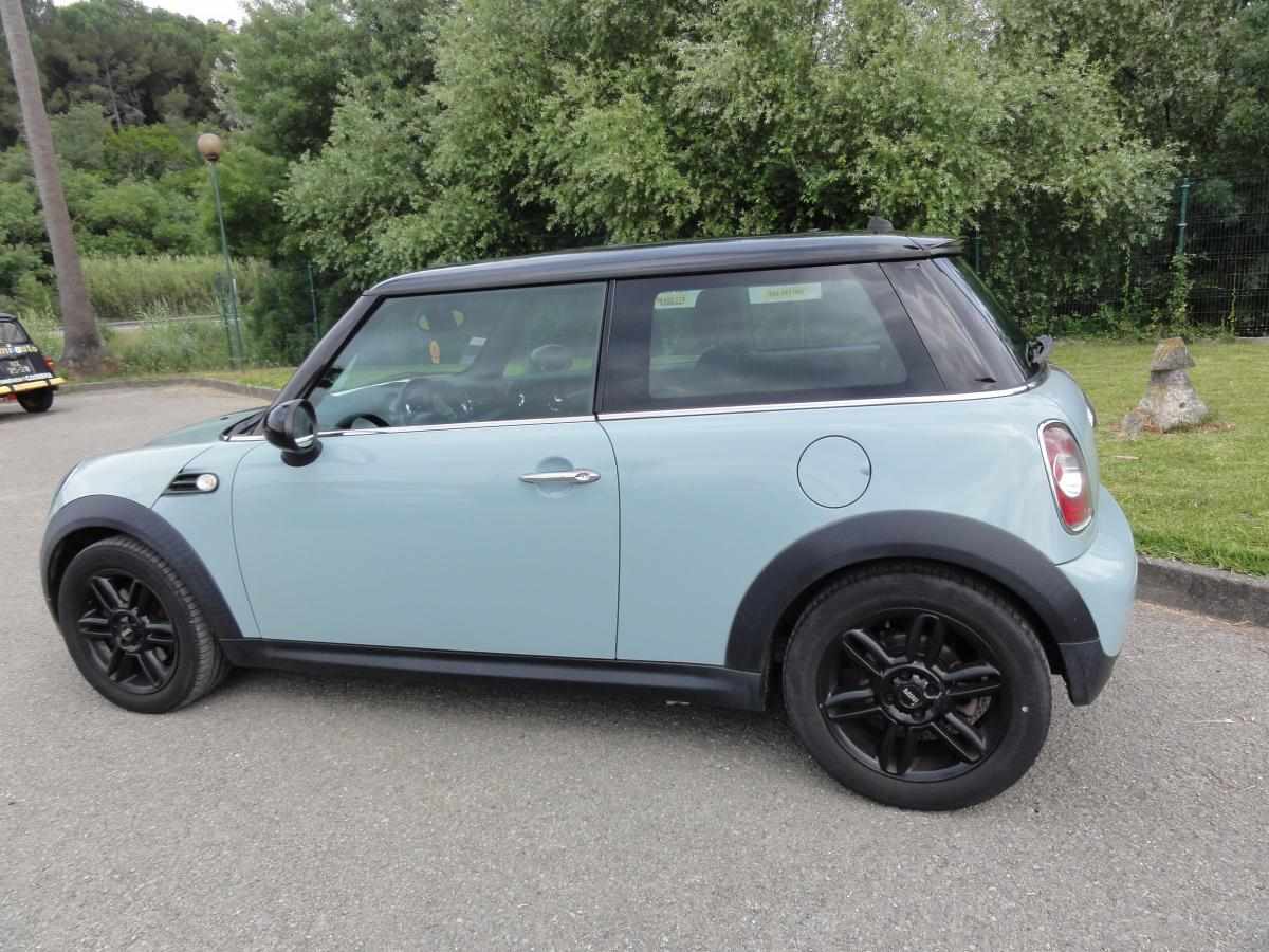 mini-hatch-cooper-d-2012-diesel-1598cc