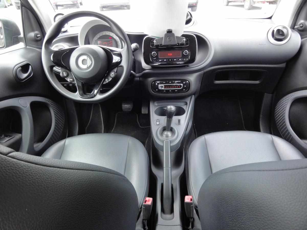 smart-fortwo-17-6-kwh-2019-eletrico