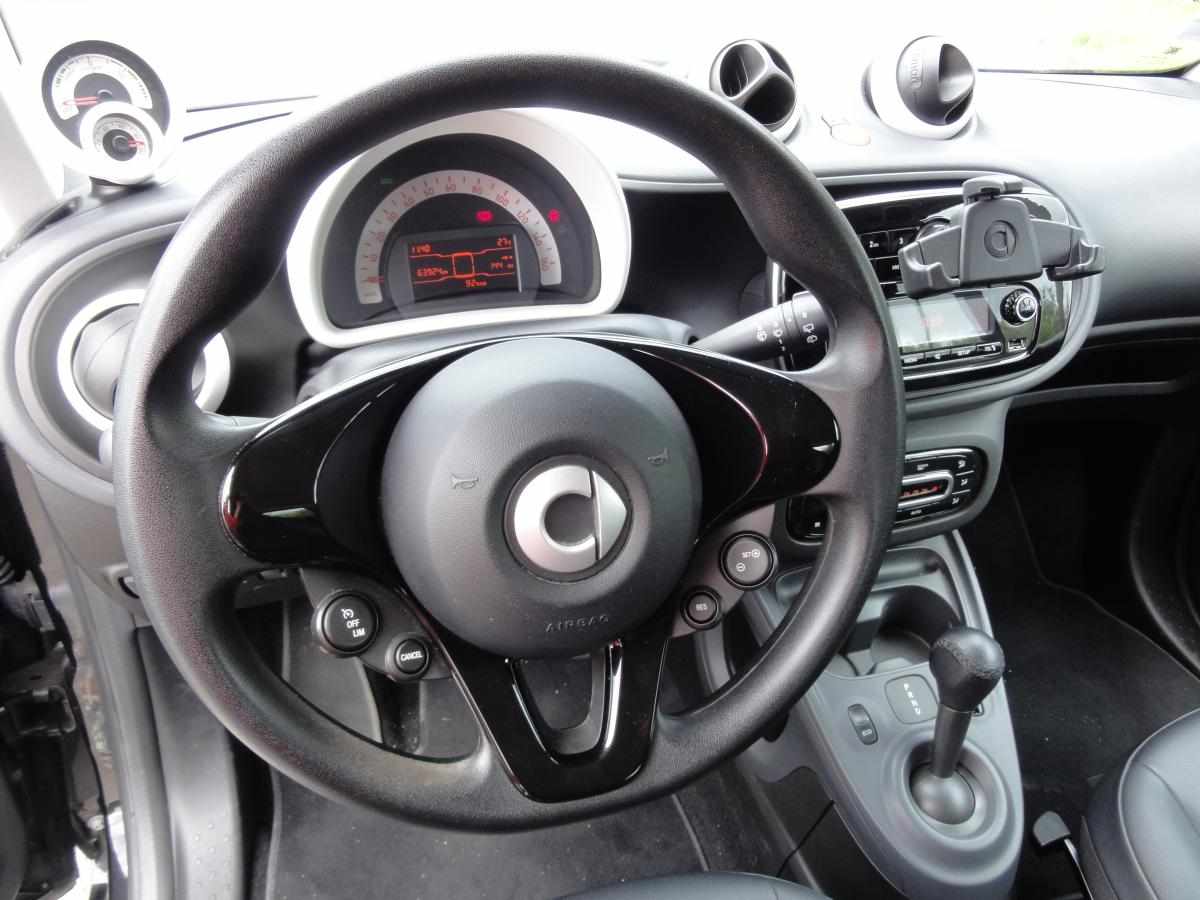smart-fortwo-17-6-kwh-2019-eletrico
