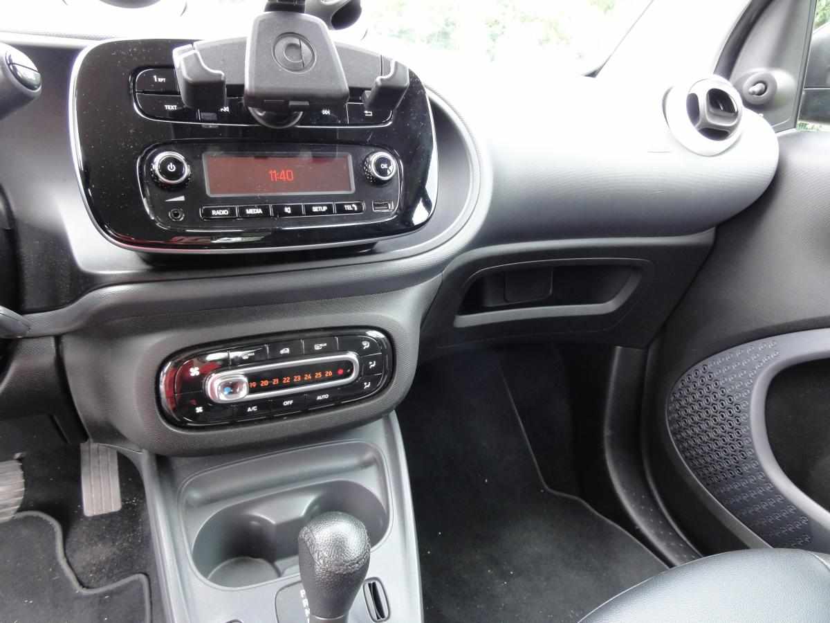 smart-fortwo-17-6-kwh-2019-eletrico