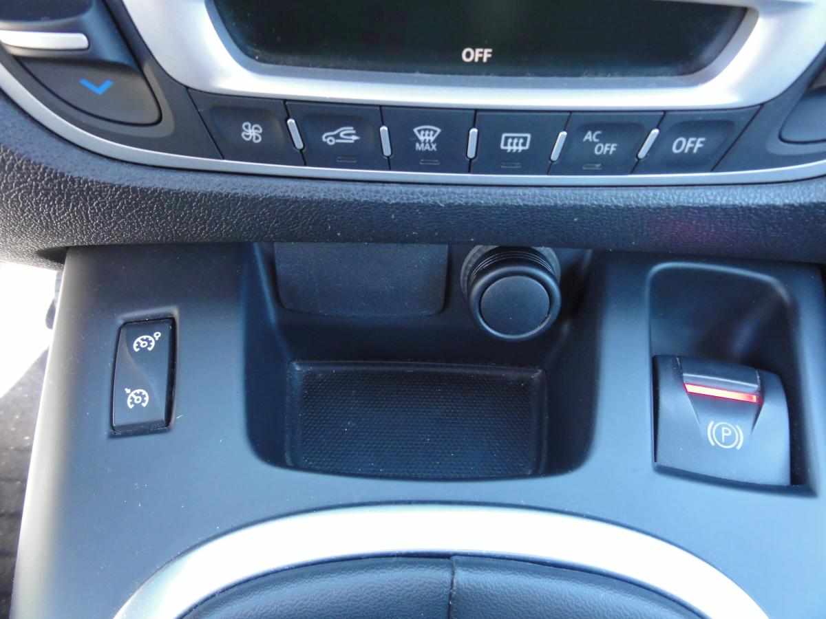 renault-scenic-1-6-dci-2012-diesel-1598cc