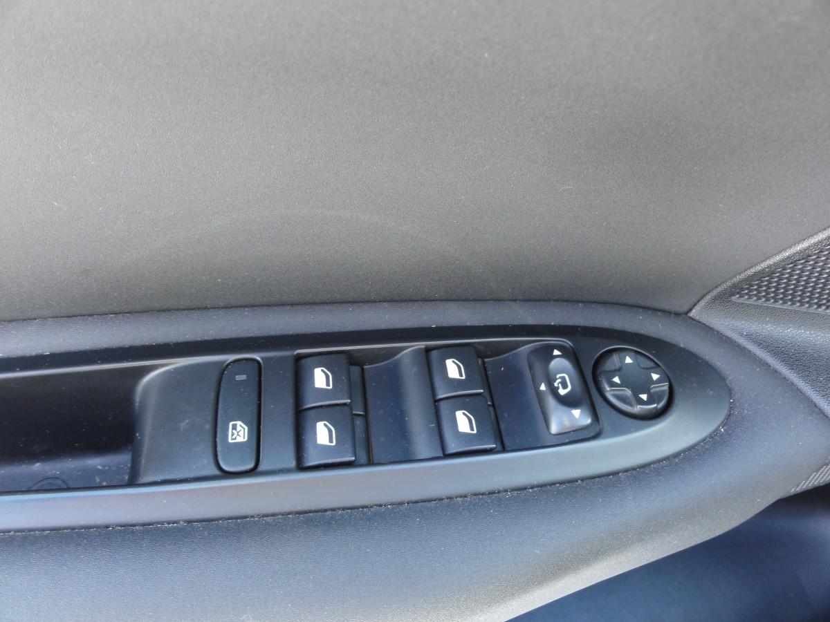 citroen-c4-1-6-bluehdi-2016-diesel-1560cc
