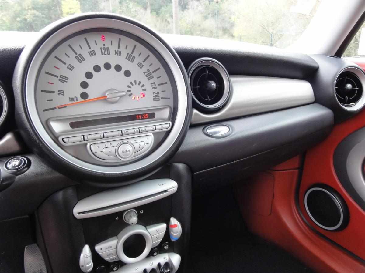 mini-hatch-d-2-0-2007-diesel-1560cc