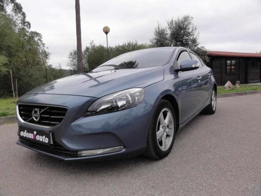 volvo-v40-d2-1-6-2013-diesel-1560cc