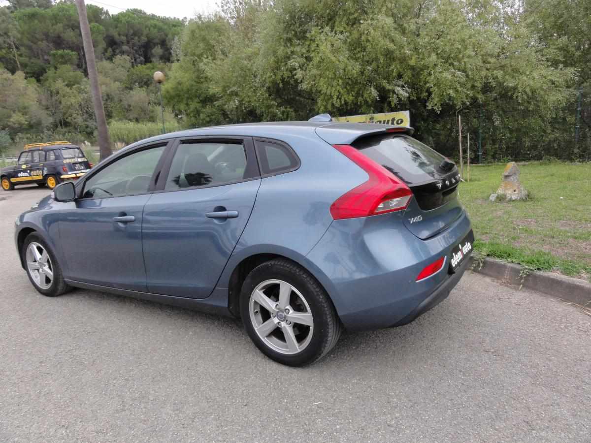 volvo-v40-d2-1-6-2013-diesel-1560cc