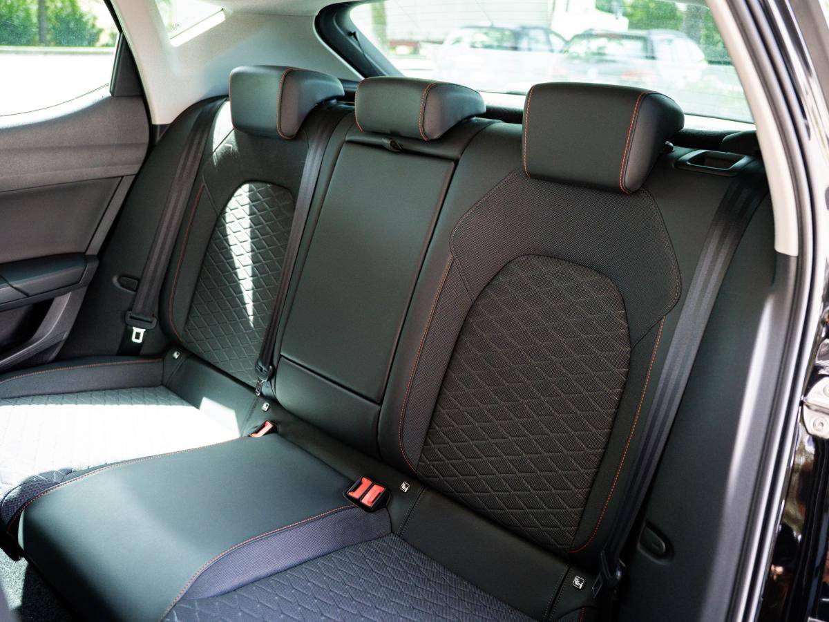 seat-leon-2021-hibrido-a-gasolina-1395cc