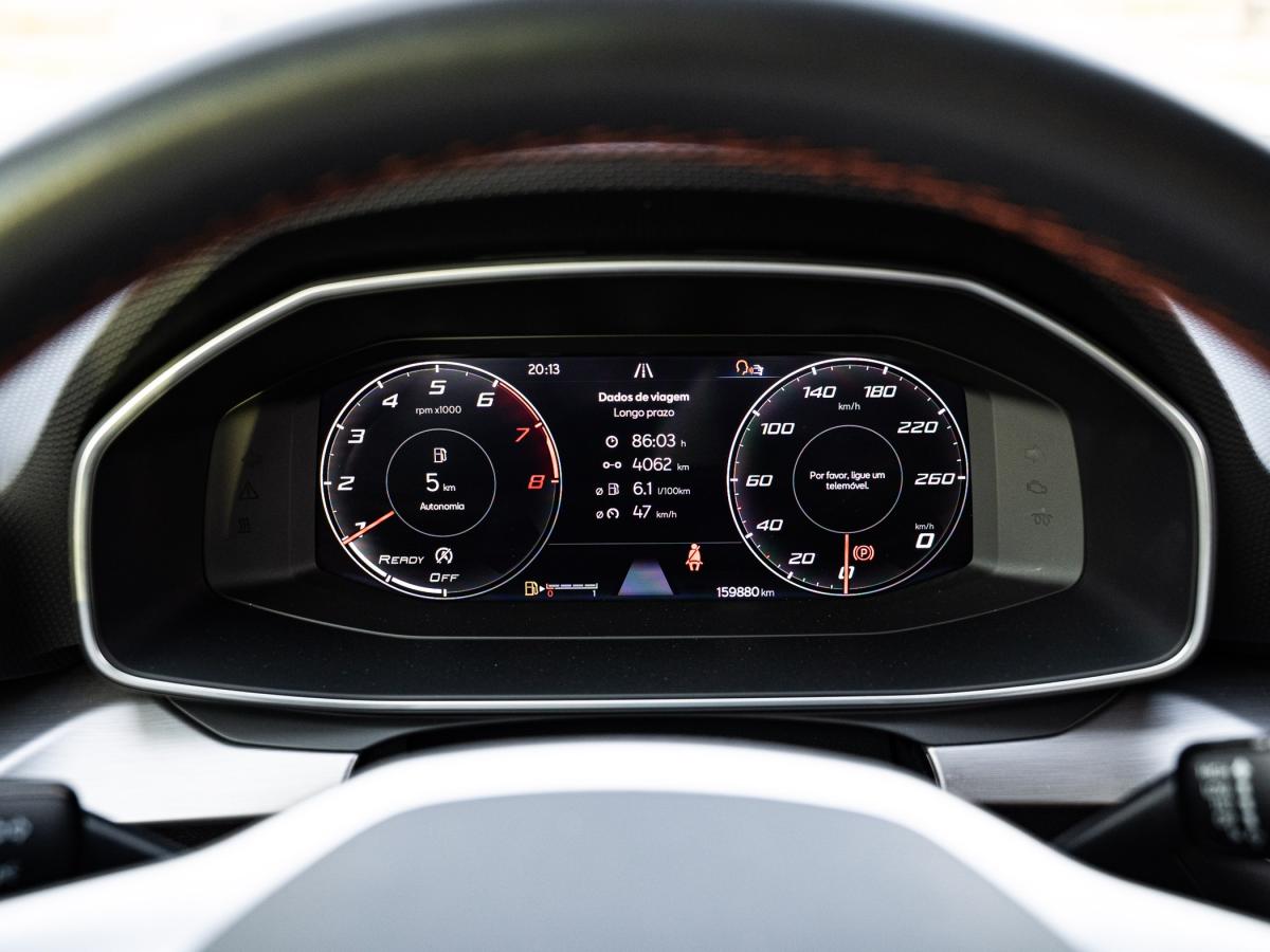 seat-leon-st-2023-gasolina-999cc