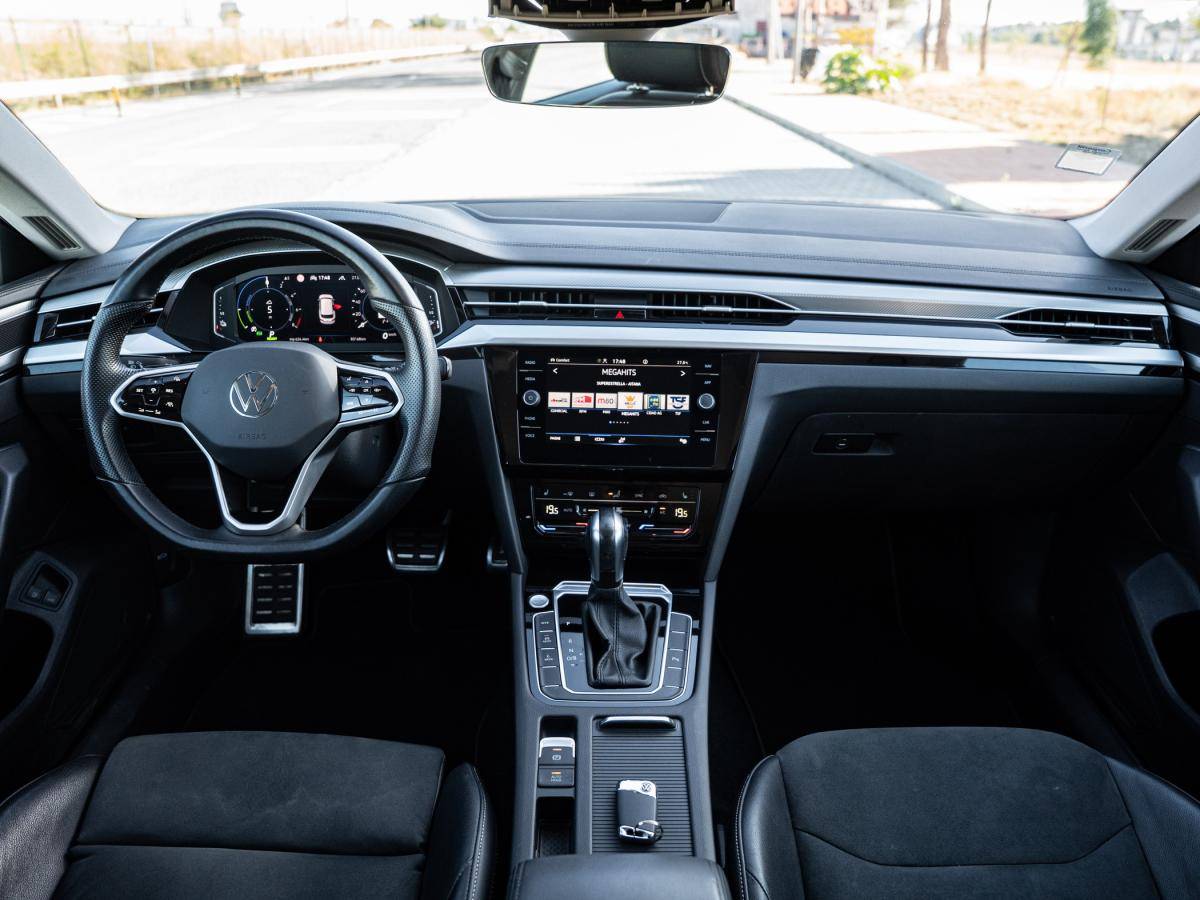 volkswagen-arteon-2021-hibrido-a-gasolina-1395cc