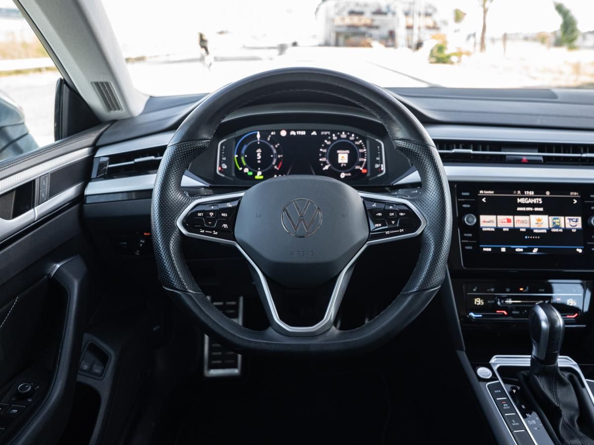 volkswagen-arteon-2021-hibrido-a-gasolina-1395cc