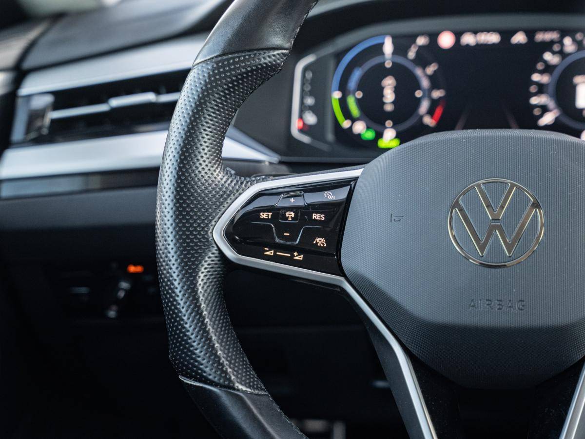volkswagen-arteon-2021-hibrido-a-gasolina-1395cc