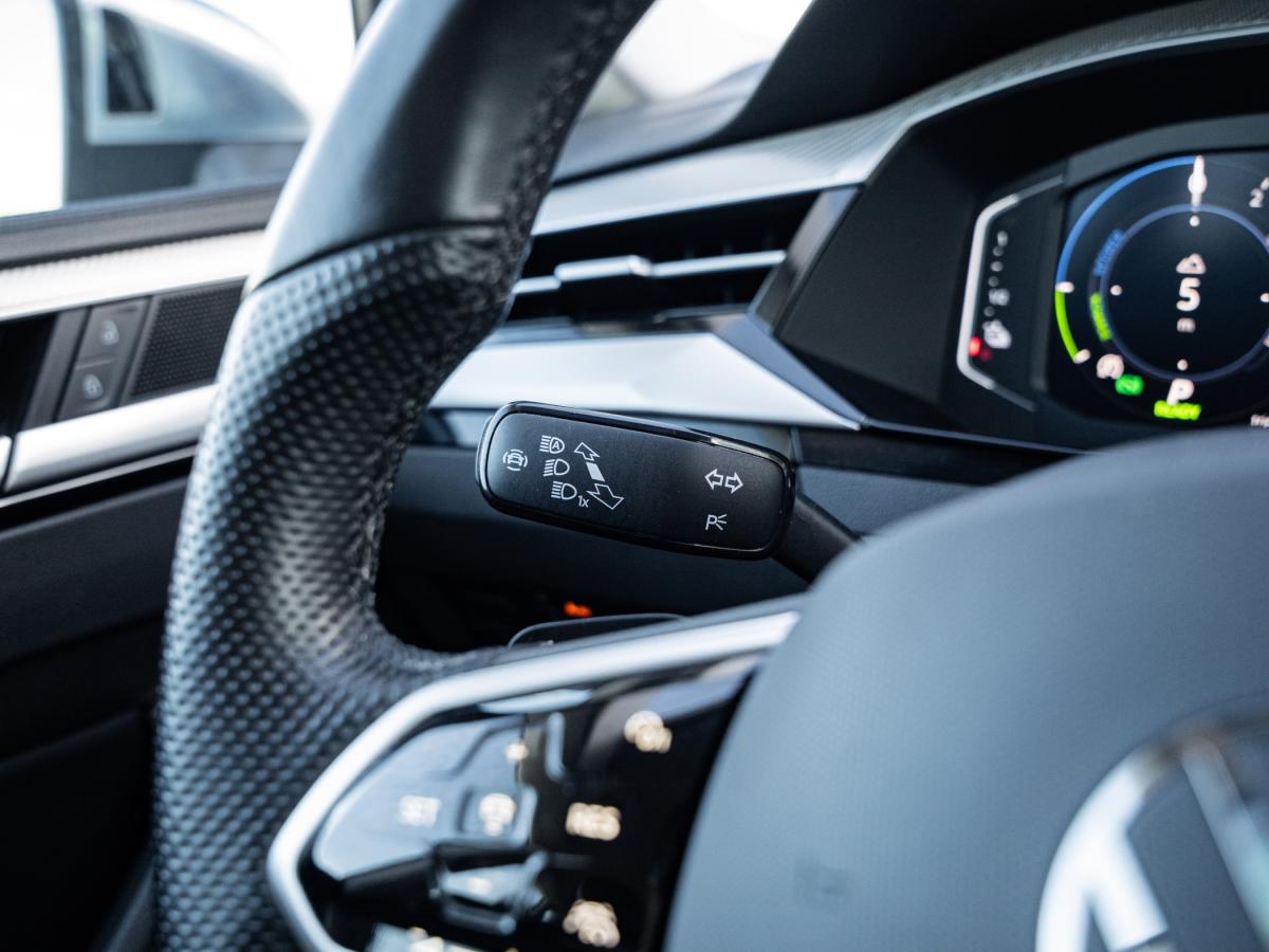volkswagen-arteon-2021-hibrido-a-gasolina-1395cc