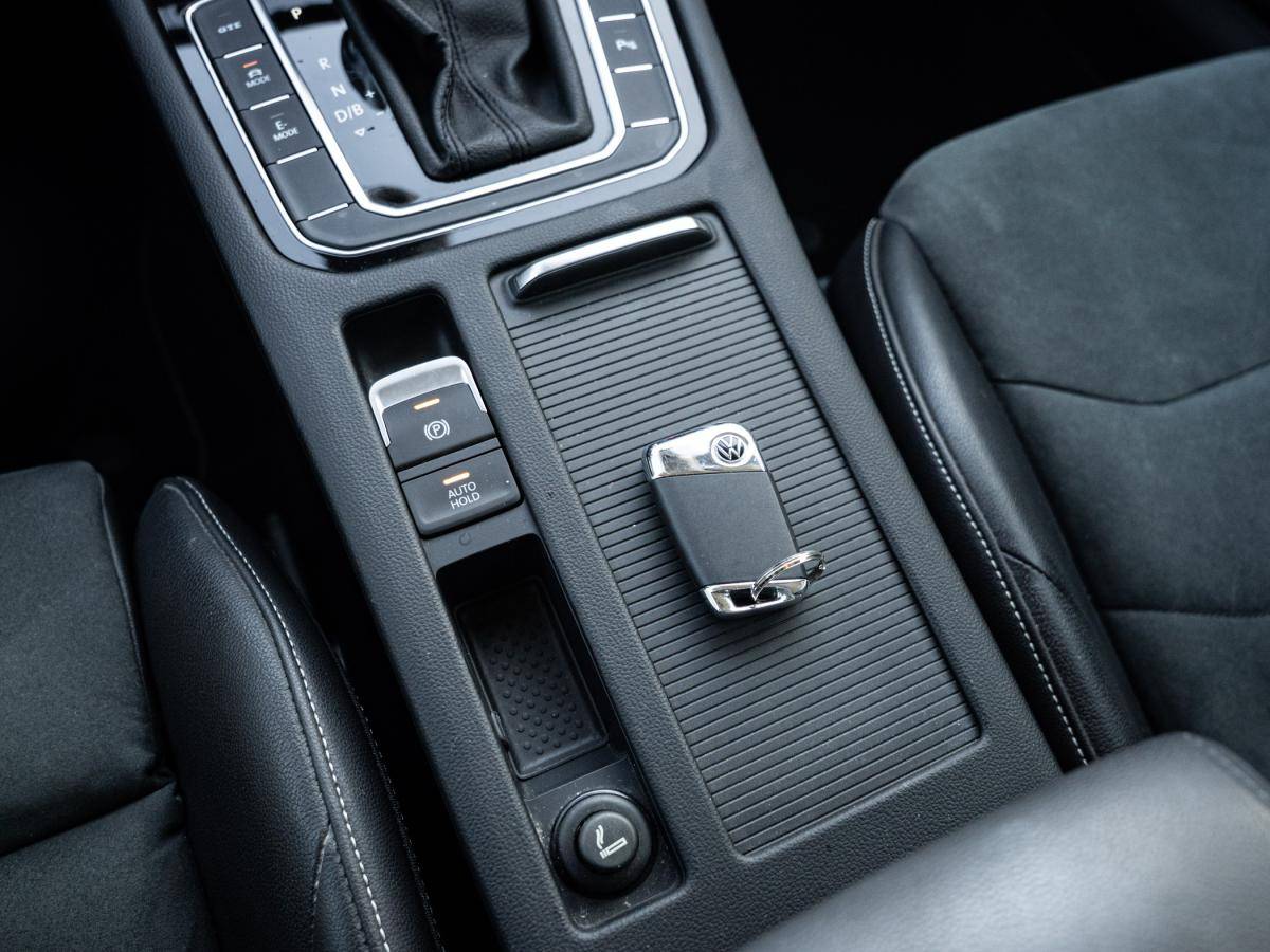 volkswagen-arteon-2021-hibrido-a-gasolina-1395cc