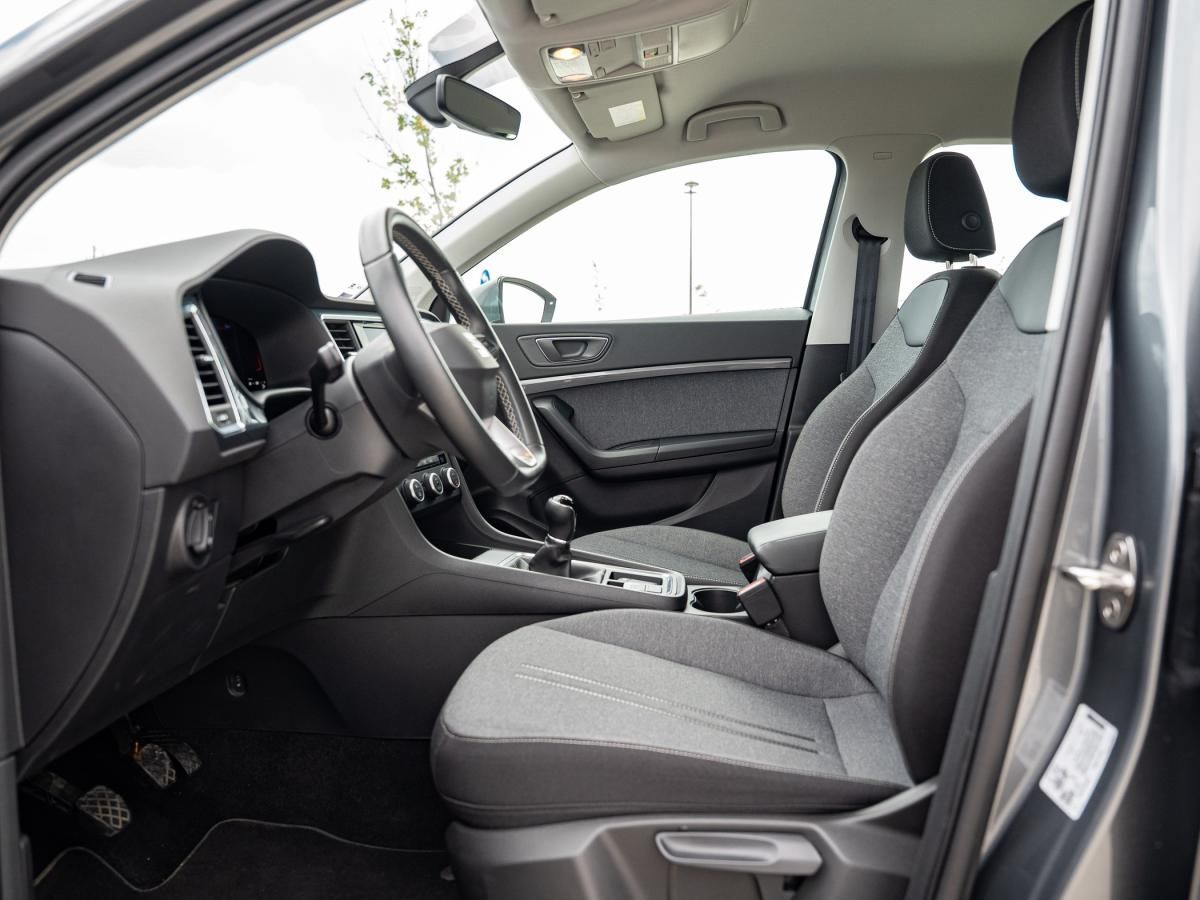 seat-ateca-2023-gasolina-999cc
