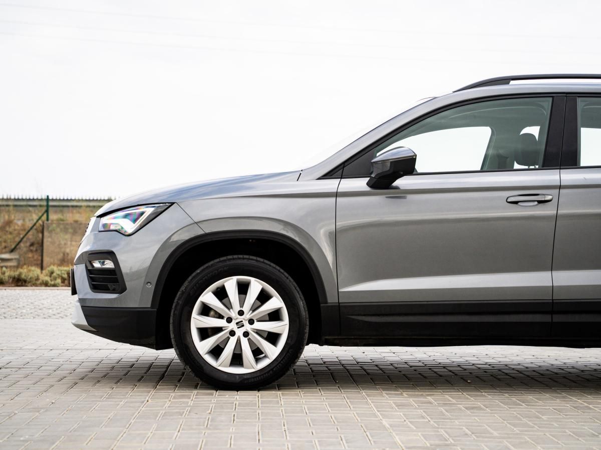 seat-ateca-2023-gasolina-999cc