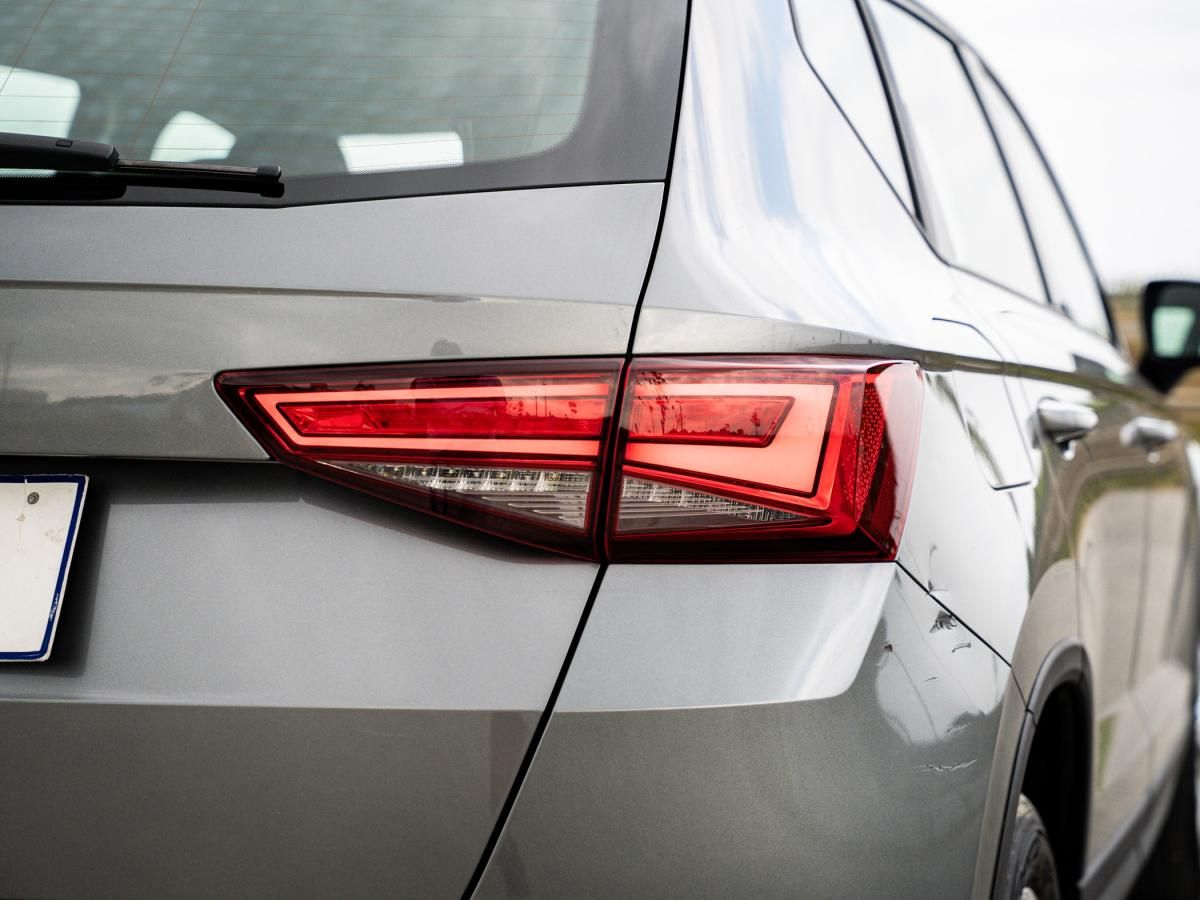 seat-ateca-2023-gasolina-999cc