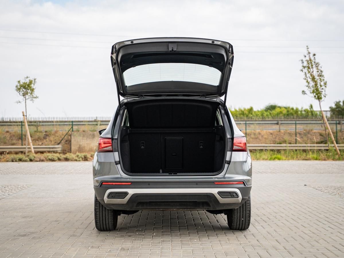 seat-ateca-2023-gasolina-999cc