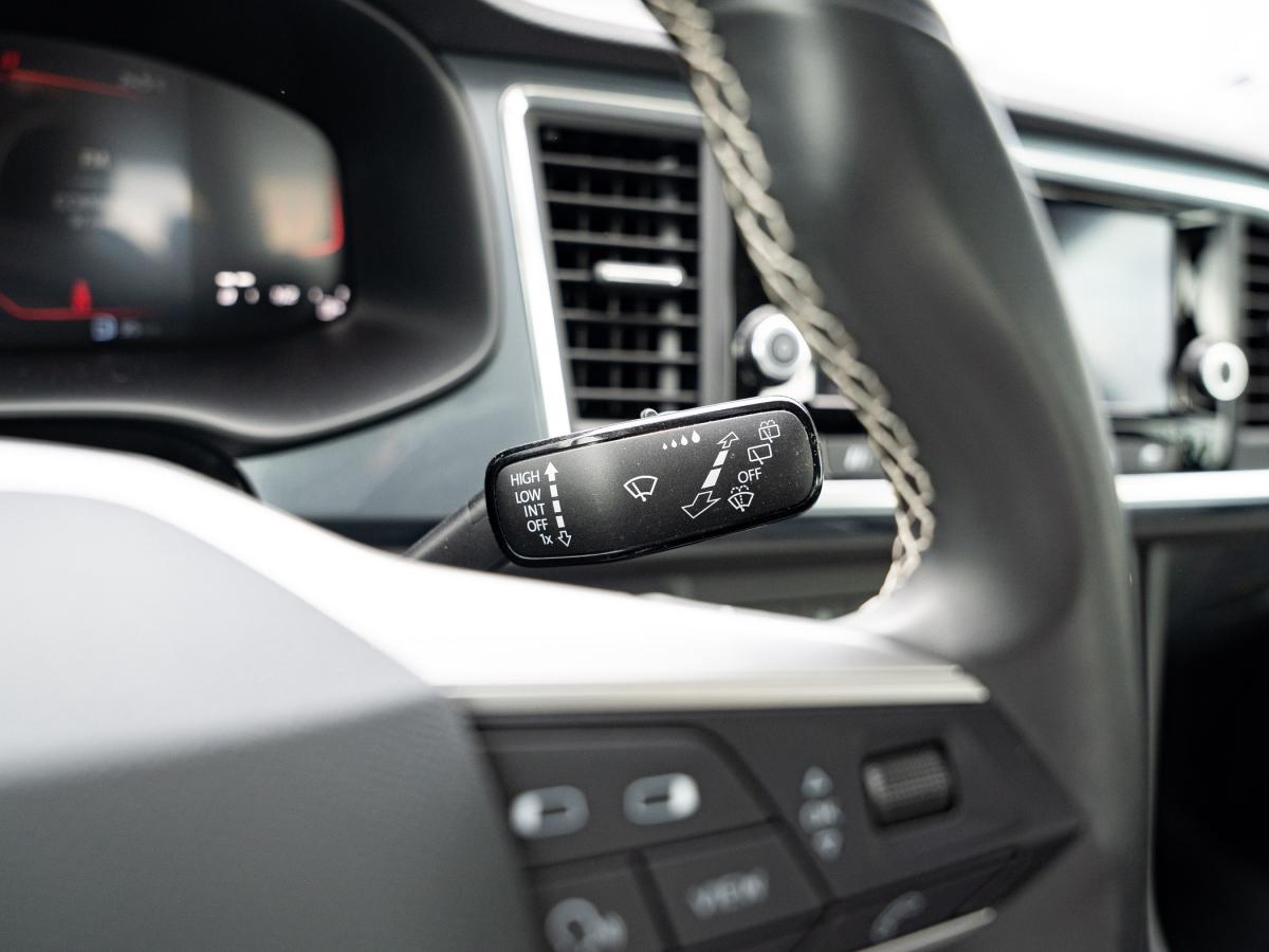 seat-ateca-2023-gasolina-999cc
