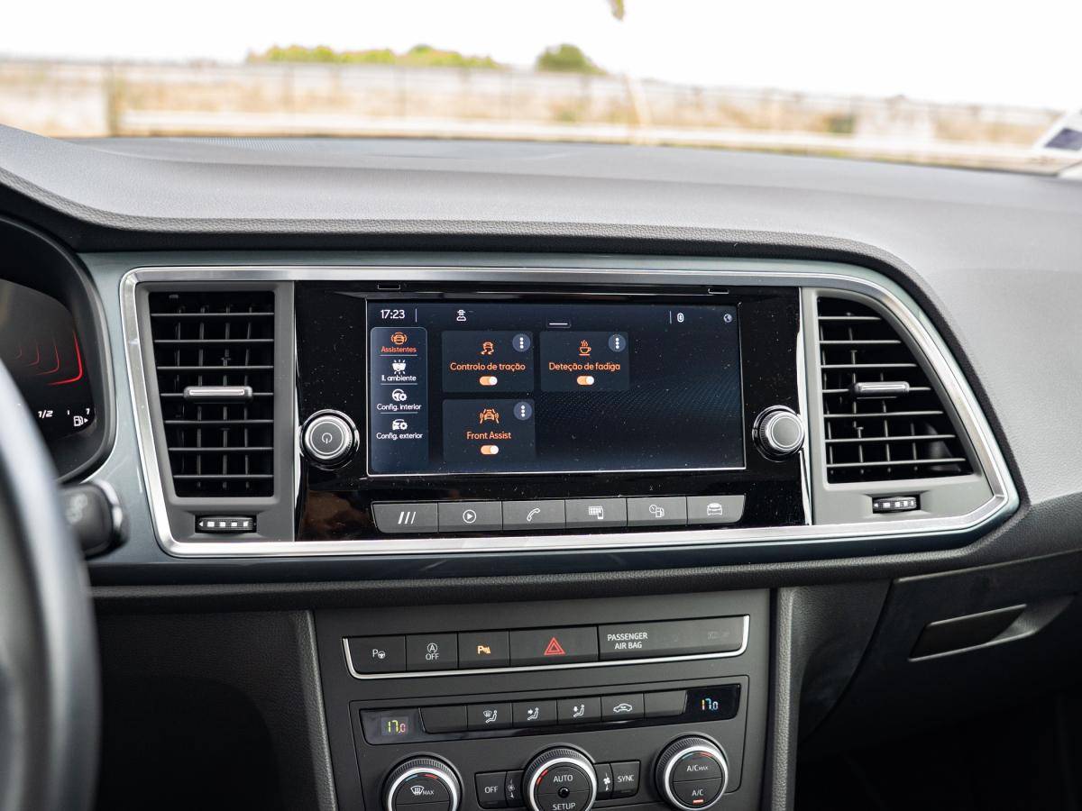 seat-ateca-2023-gasolina-999cc