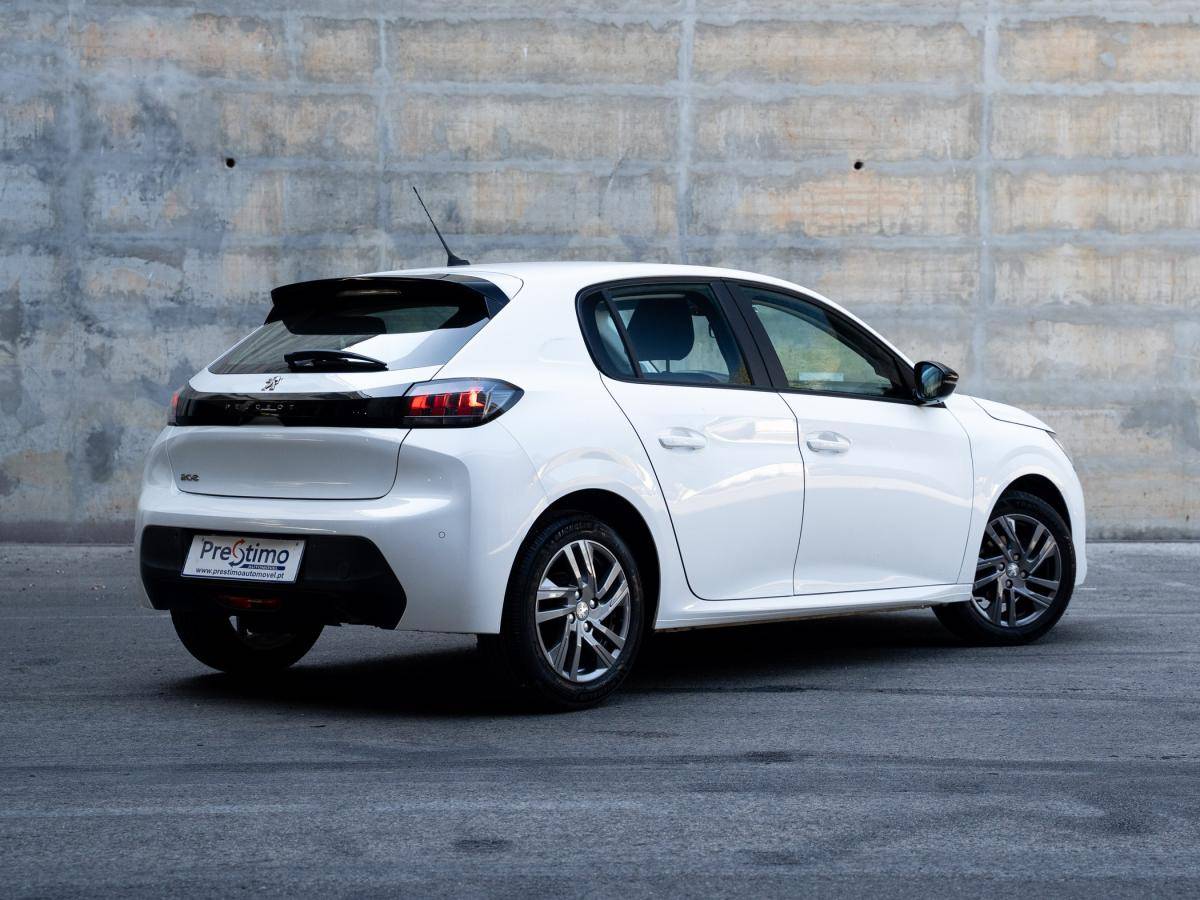 peugeot-208-2022-gasolina-1199cc
