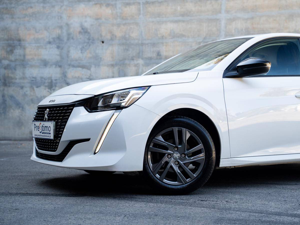 peugeot-208-2022-gasolina-1199cc