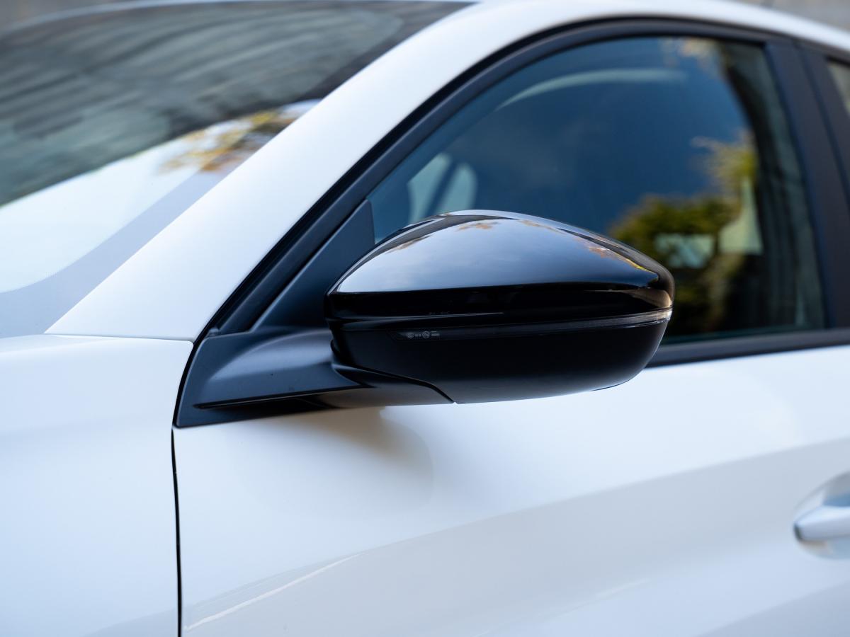 peugeot-208-2022-gasolina-1199cc