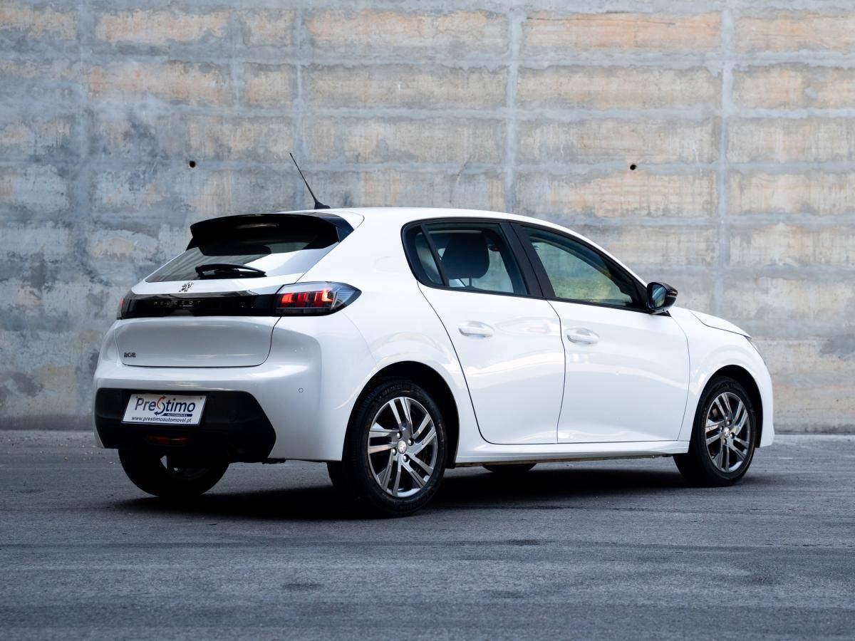 peugeot-208-2022-gasolina-1199cc