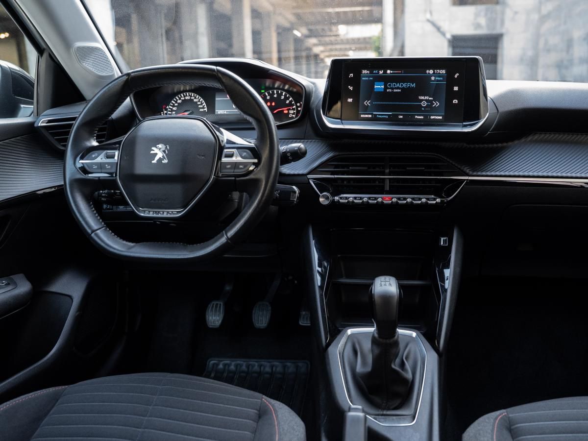 peugeot-208-2022-gasolina-1199cc