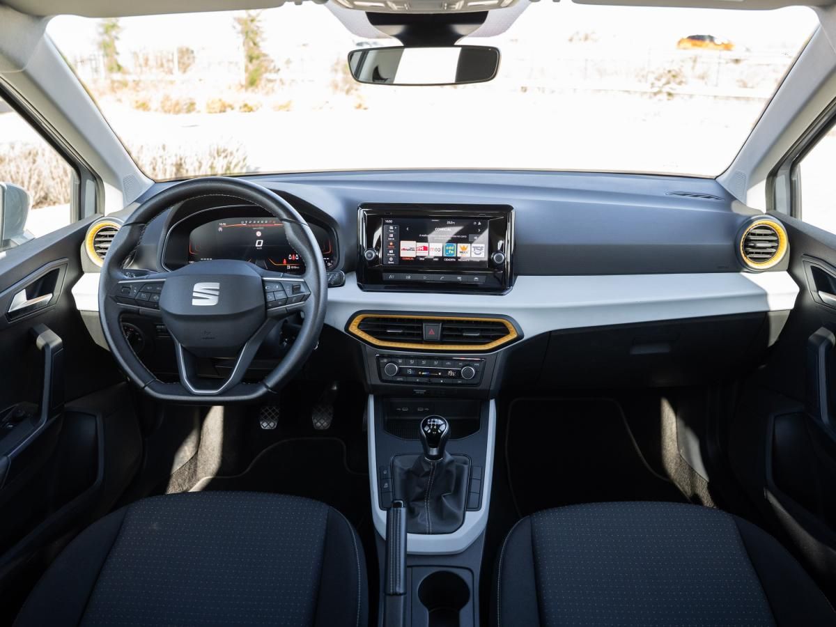 seat-arona-2024-gasolina-999cc