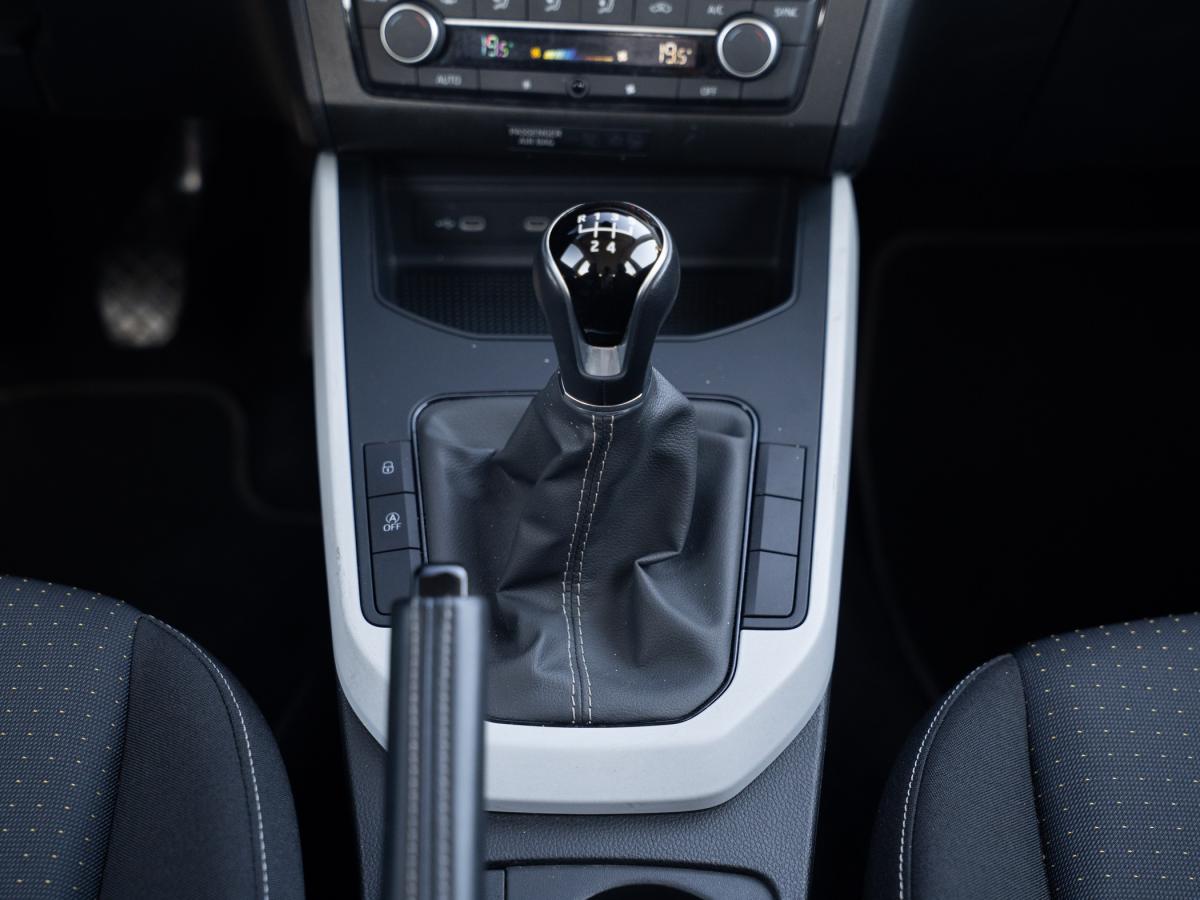 seat-arona-2024-gasolina-999cc