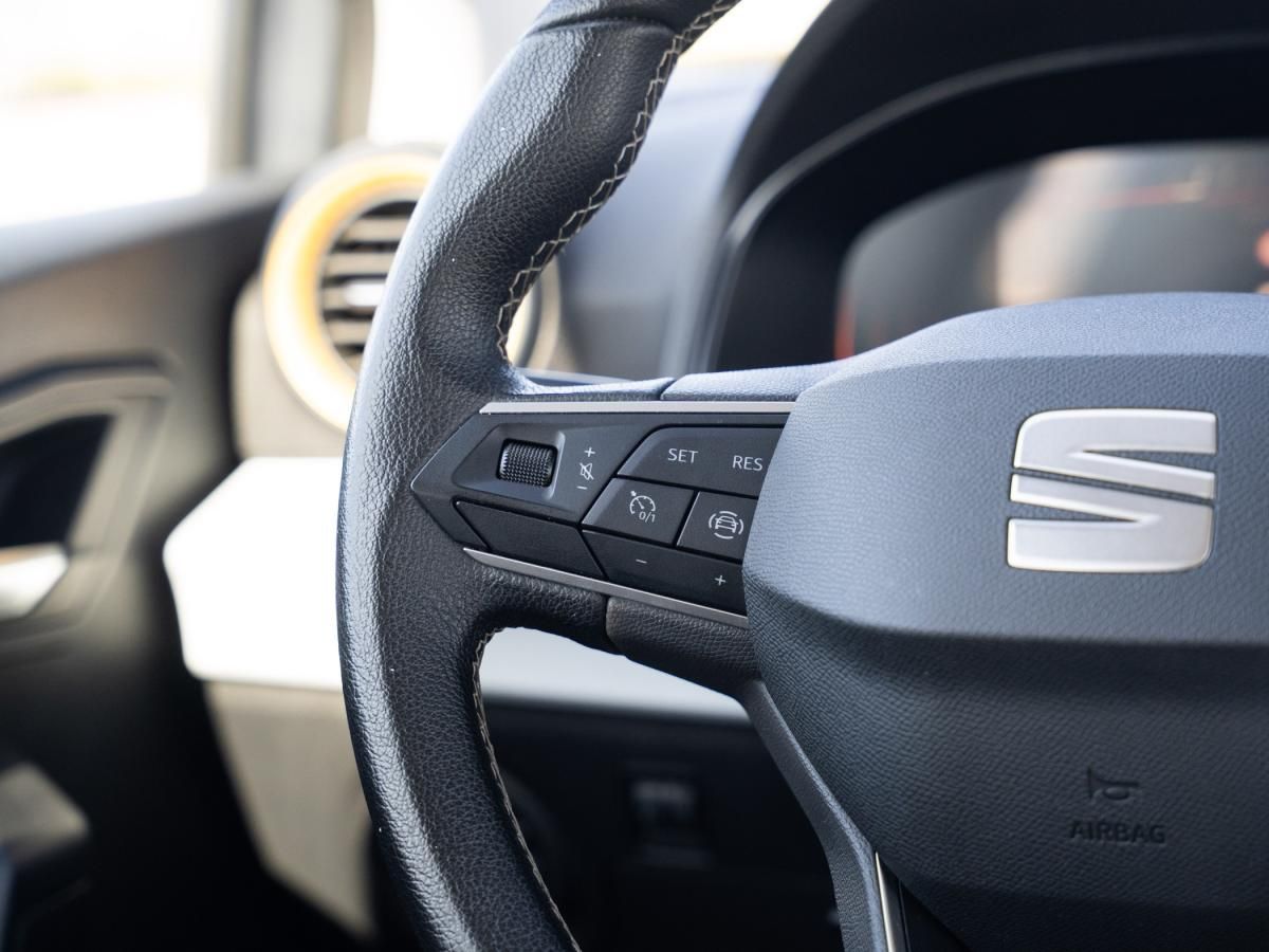 seat-arona-2024-gasolina-999cc