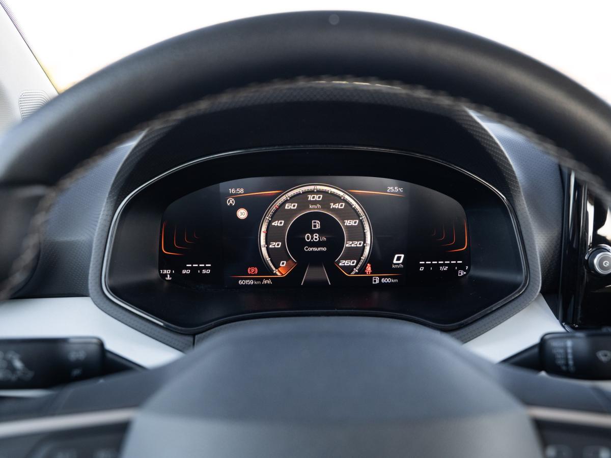 seat-arona-2024-gasolina-999cc