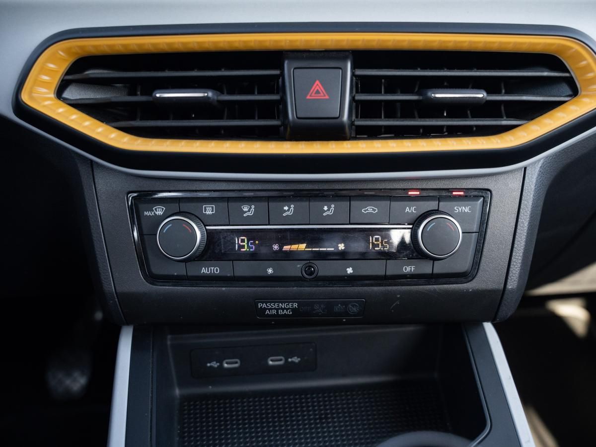 seat-arona-2024-gasolina-999cc
