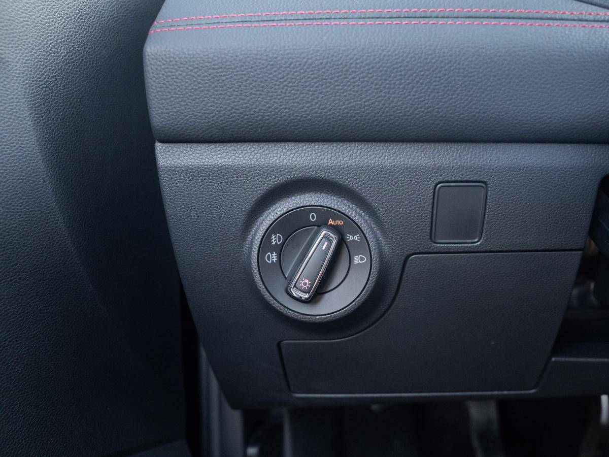 seat-ibiza-2021-gasolina-999cc