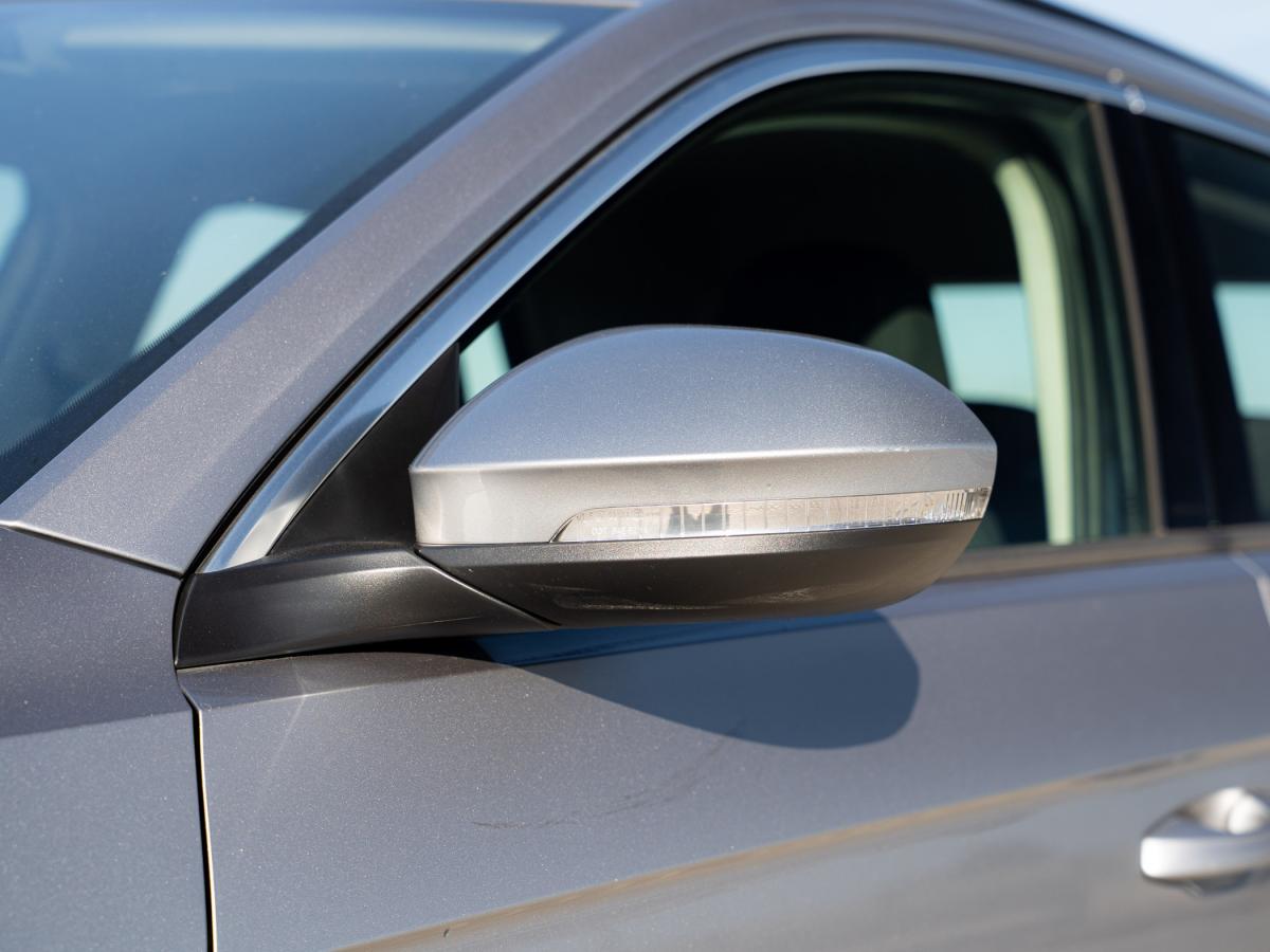 volkswagen-t-roc-2022-gasolina-999cc