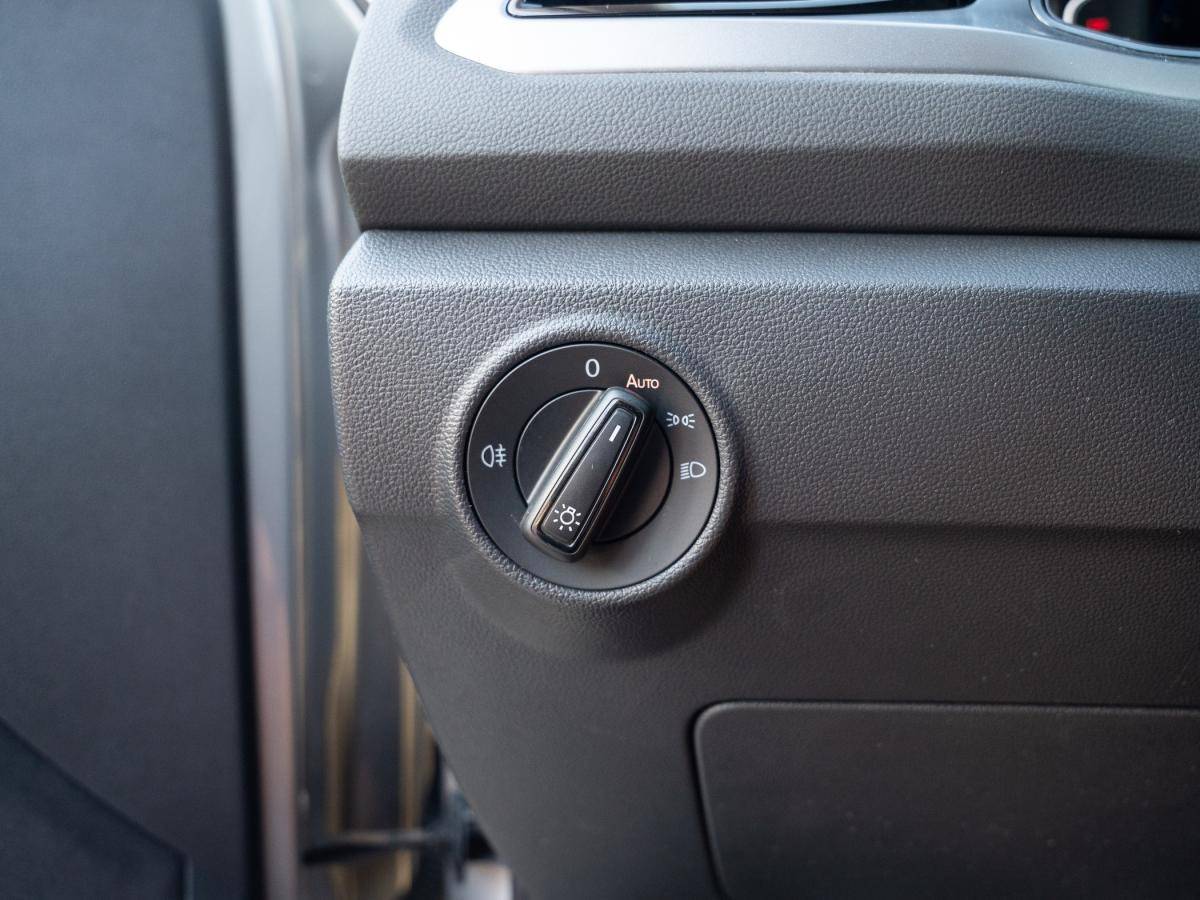 volkswagen-t-roc-2022-gasolina-999cc