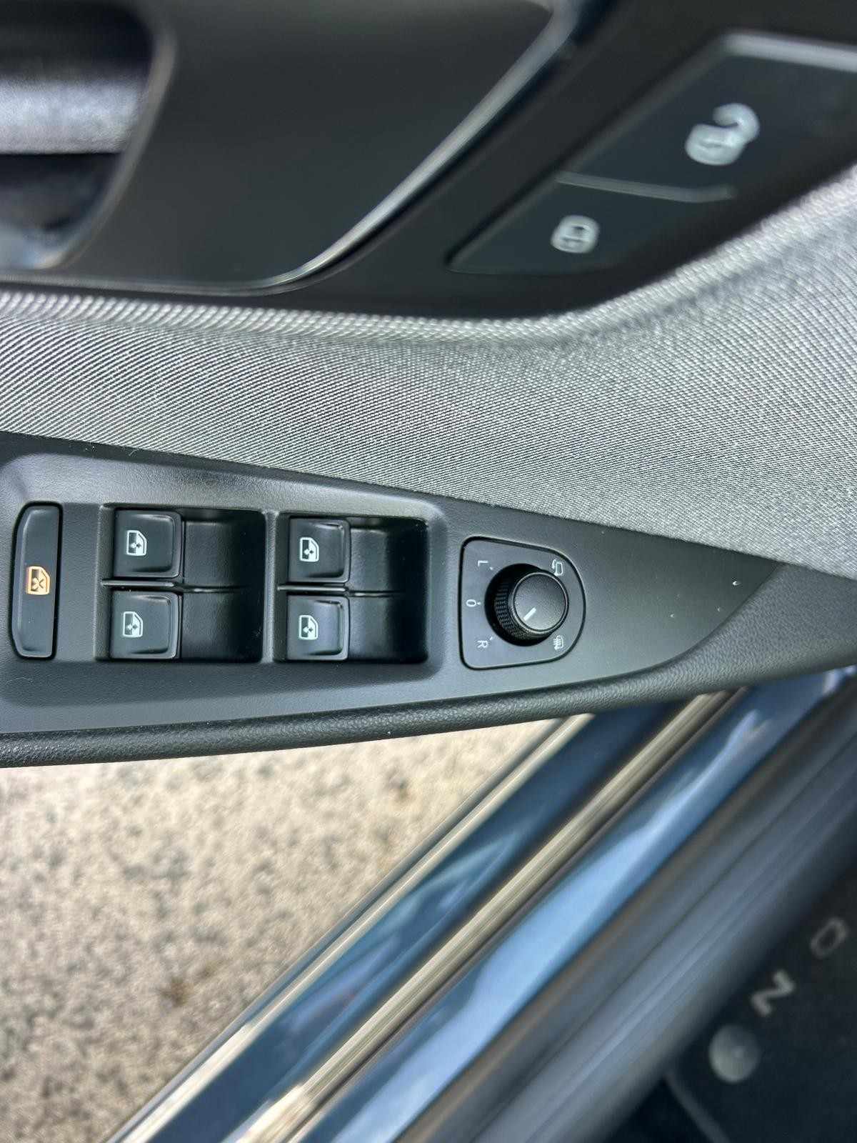 seat-leon-st-2019-diesel-1598cc
