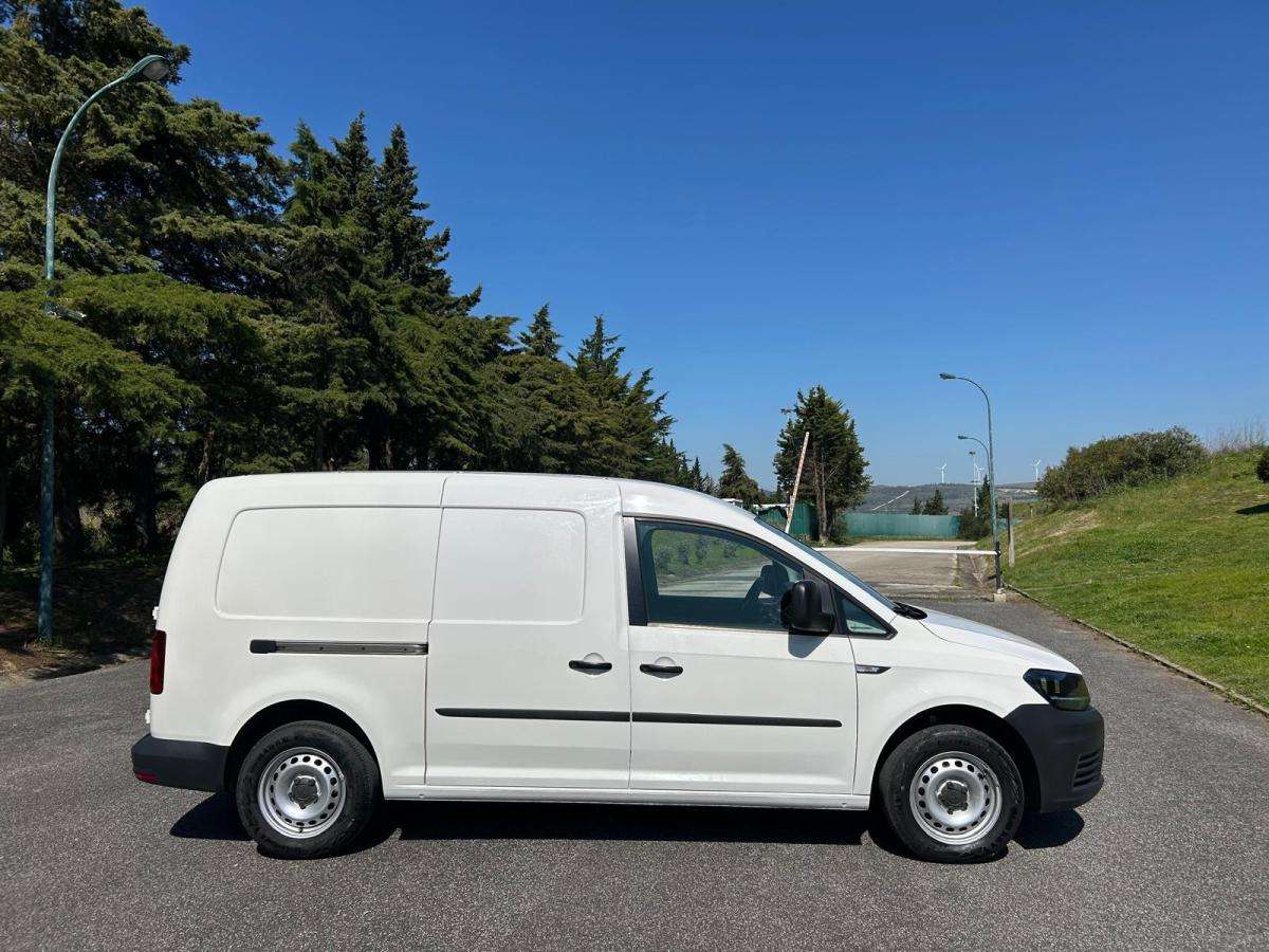 volkswagen-caddy-2020-diesel-1968cc