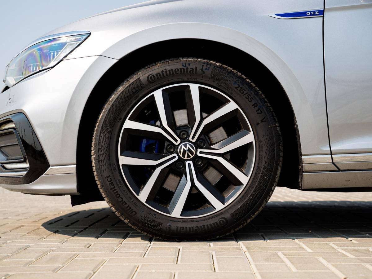 volkswagen-passat-variant-2021-hibrido-a-gasolina-1395cc