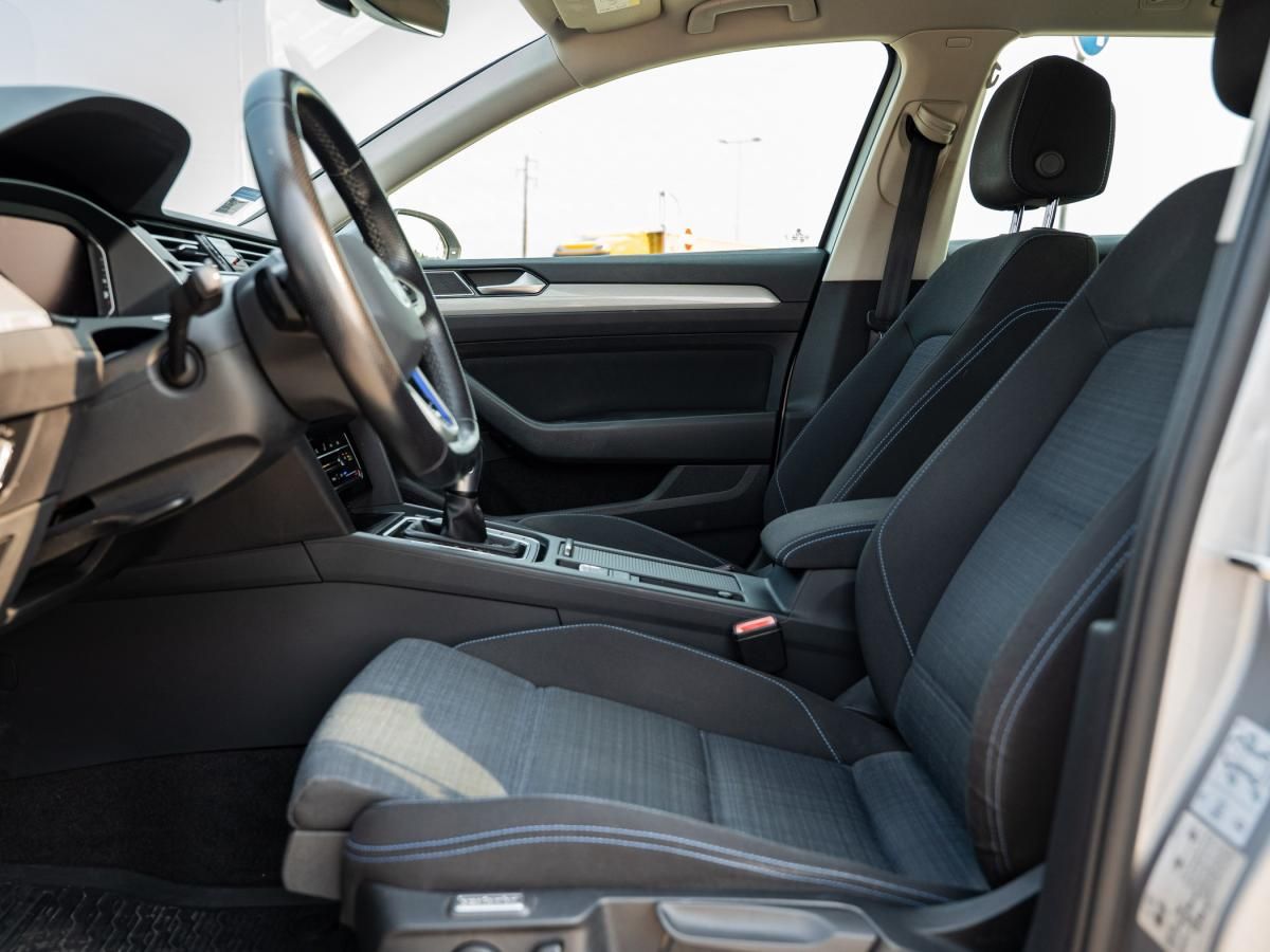volkswagen-passat-variant-2021-hibrido-a-gasolina-1395cc