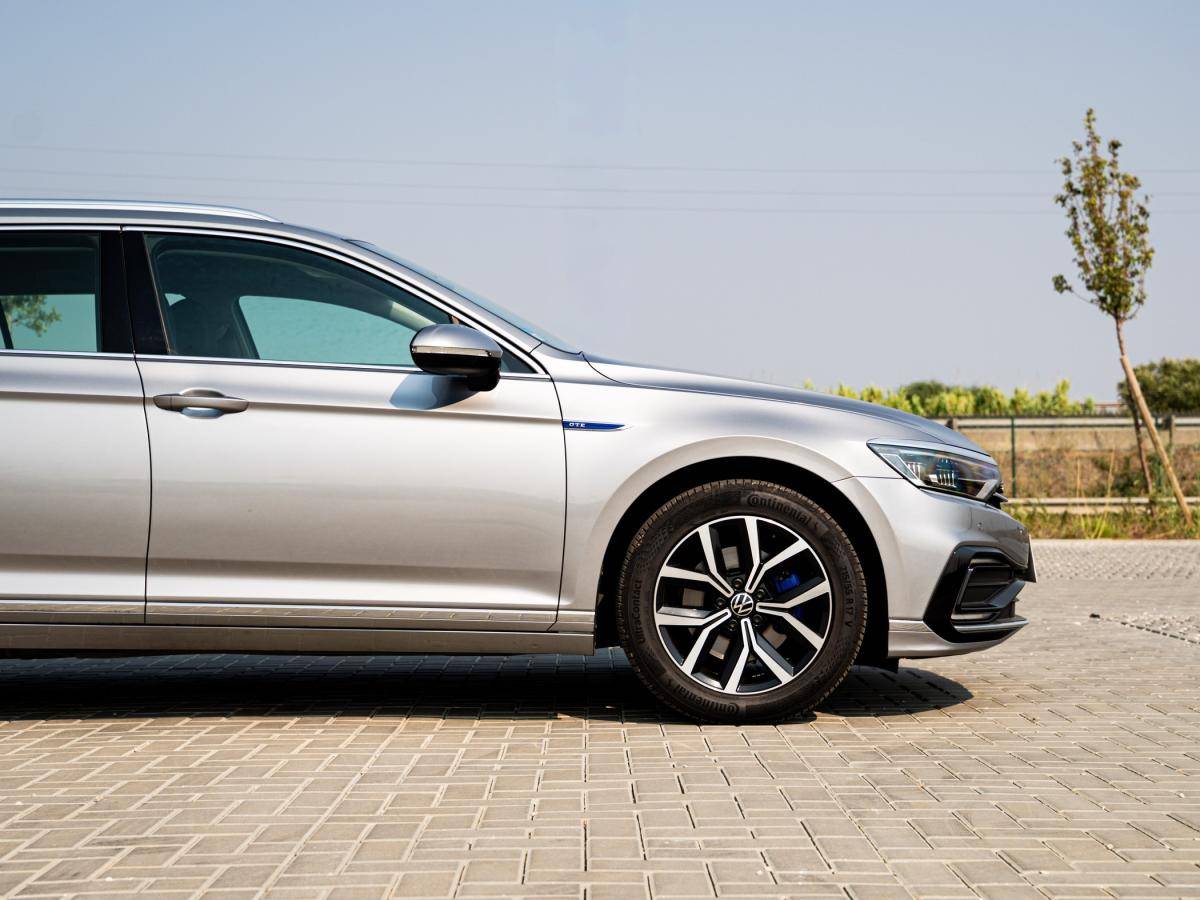 volkswagen-passat-variant-2021-hibrido-a-gasolina-1395cc