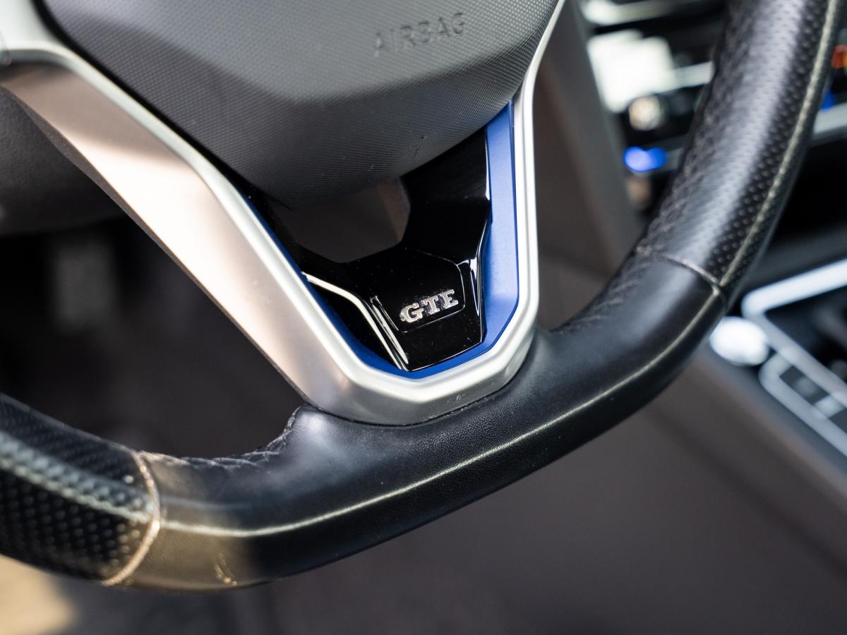 volkswagen-passat-variant-2021-hibrido-a-gasolina-1395cc