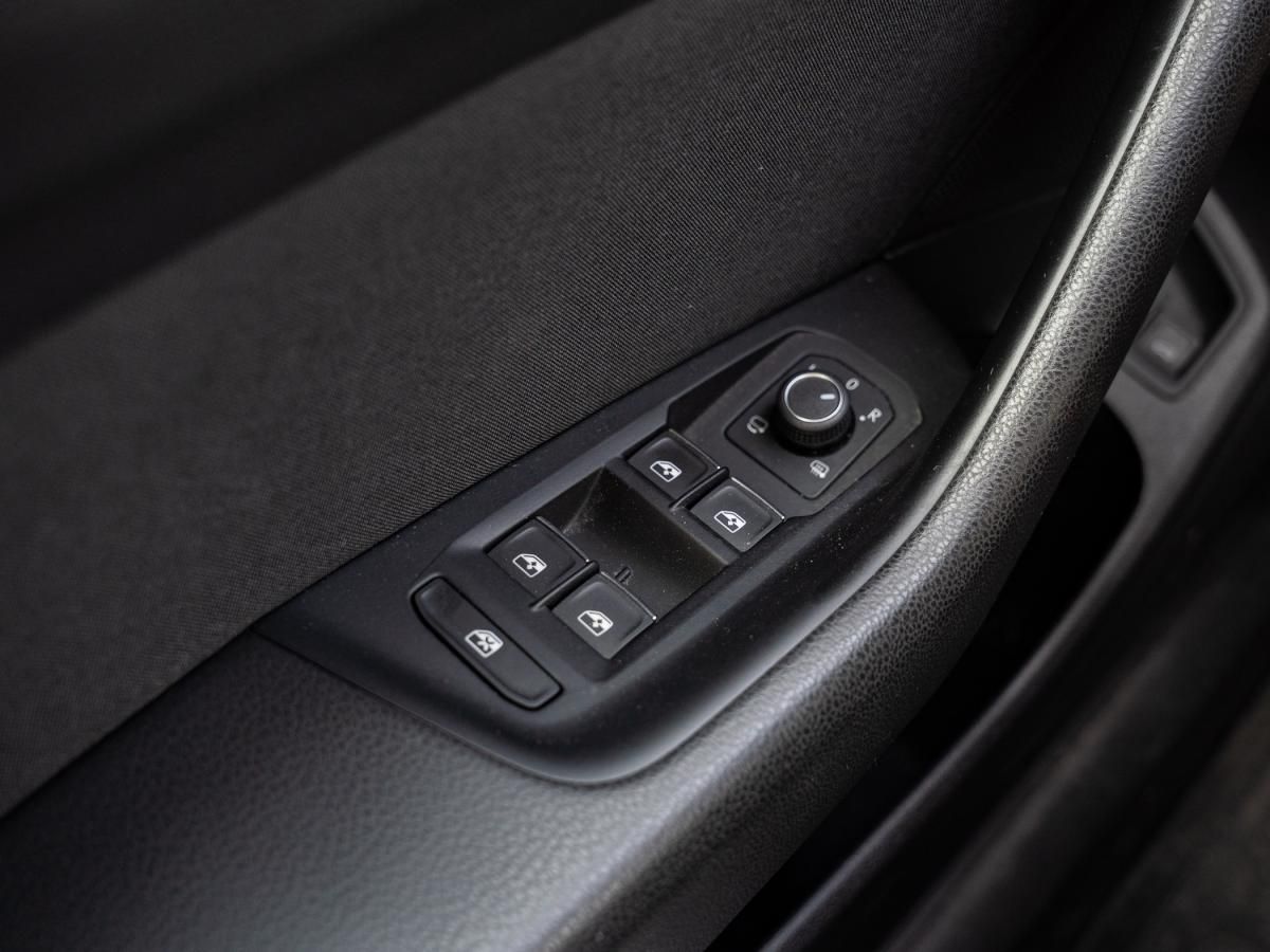 volkswagen-passat-variant-2021-hibrido-a-gasolina-1395cc