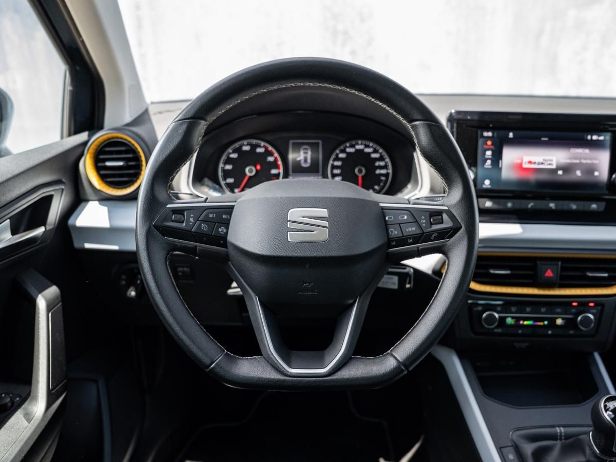 seat-arona-2022-gasolina-999cc