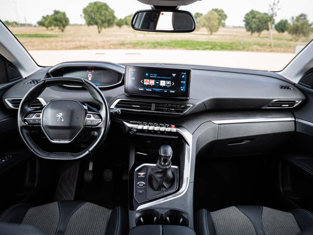 peugeot-3008-2022-diesel-1499cc